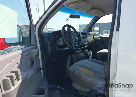 2007 Chevrolet Express Work Van from USA, damaged, VIN 1GCGG25V371130451